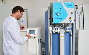 Milli-Q大流量实验室纯水系统和储水箱